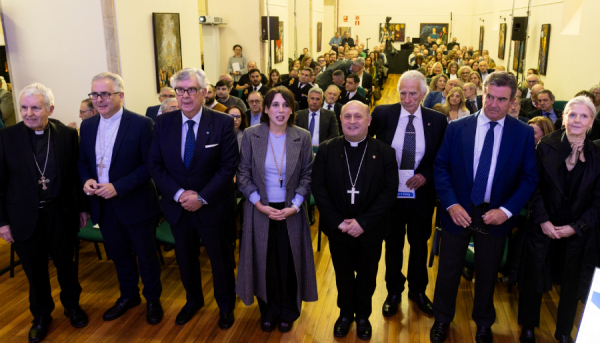 Lorenzana afirma que a tecnoloxía e a innovación son clave para que as empresas sexan competitivas