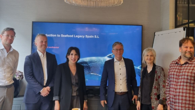 Lorenzana se reúne en Oslo con Seafood Legacy, que confirma que a finales de año comenzarán las obras de la primera planta de cría de salmón en Galicia