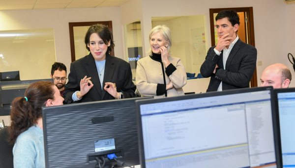 Lorenzana avanza que o vindeiro Consello da Xunta aprobar&aacute; o borrador do plan director do sector TIC, cun orzamento estimado de 60 M&euro;