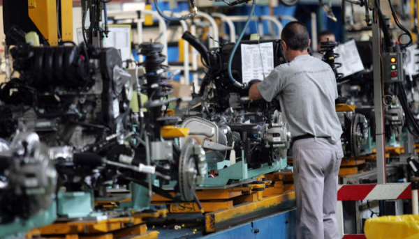 O emprego industrial bate r&eacute;cords en Galicia con 192.300 persoas ocupadas e un crecemento do sector que xa supera en case catro puntos a media de Espa&ntilde;a